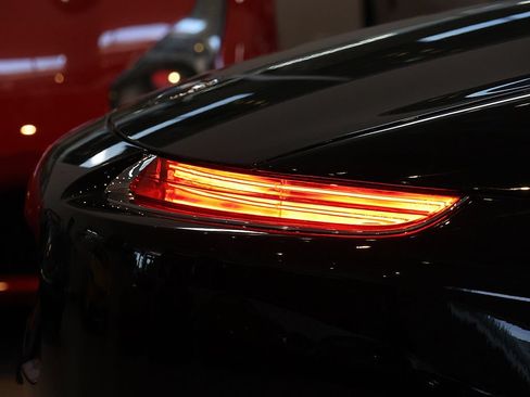 Used 2001 BMW Z8 RWD image 21