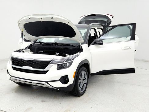 Used 2023 Kia Seltos S FWD image 28
