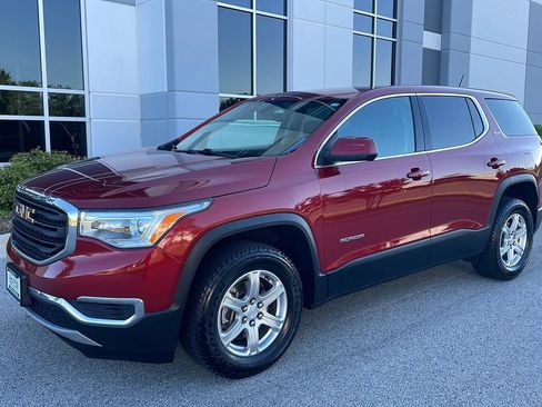 Used 2019 GMC Acadia SLE FWD image 2