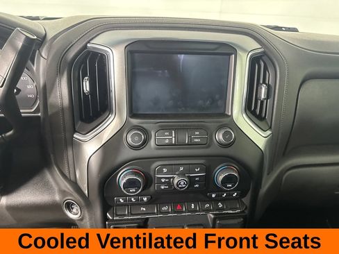 Used 2023 Chevrolet Silverado 2500 LTZ w/ LTZ Convenience Package AWD/4WD image 17