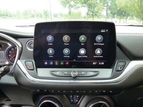 Used 2023 Chevrolet Blazer LT w/ Sound & Technology Package FWD image 30