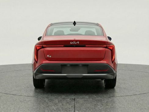Used 2025 Kia K4 FWD image 7