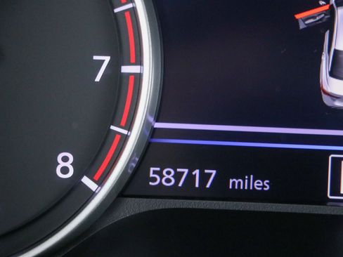 Used 2024 Nissan Sentra SV FWD image 16