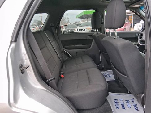 Used 2009 Ford Escape XLT image 14