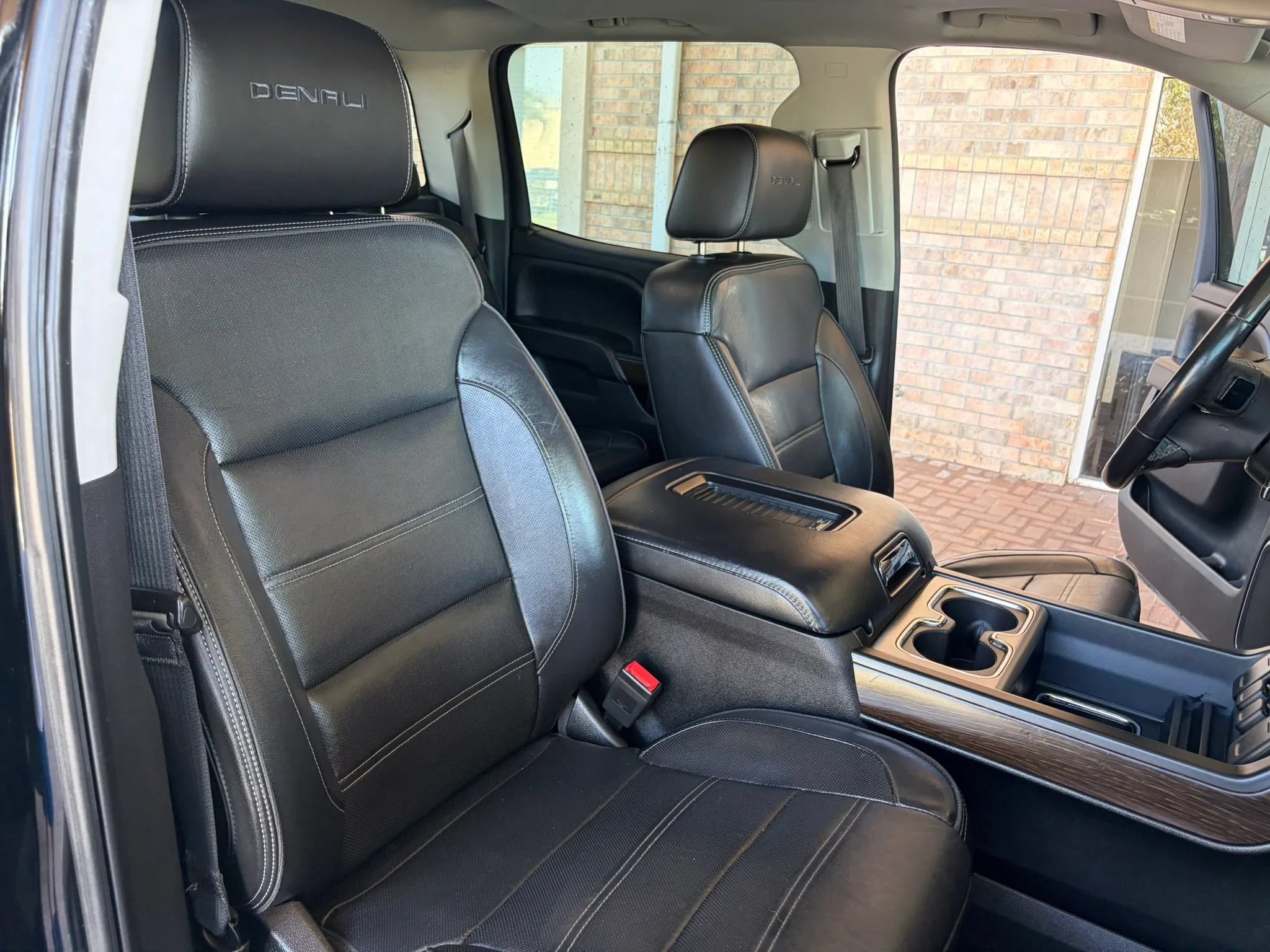 Used 2018 GMC Sierra 1500 Denali w/ Denali Ultimate Package AWD/4WD image 19