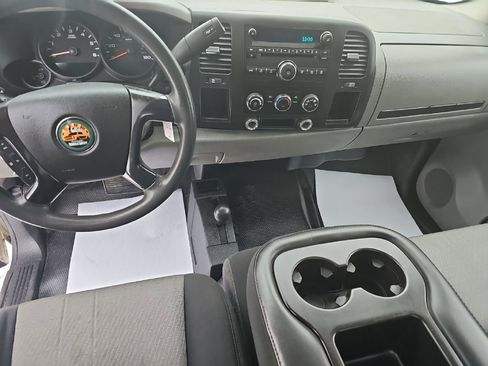 Used 2008 Chevrolet Silverado 1500 W/T w/ Towing Package image 15