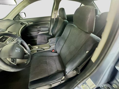 Used 2011 Honda Accord LX image 13