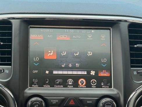 Used 2017 Jeep Grand Cherokee Trailhawk AWD/4WD image 9