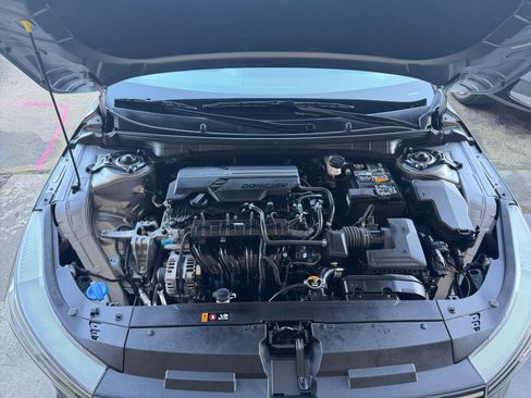 Used 2025 Kia K4 LXS image 33