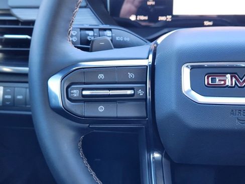 New 2026 GMC Acadia AT4 w/ Luxury Package image 17