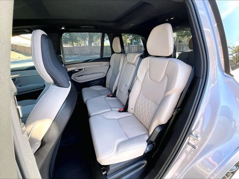 Used 2026 Volvo XC90 B6 Plus w/ Protection Package Premier image 29