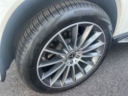 Certified 2023 Mercedes-Benz GLE 450 GLE 450 image 8