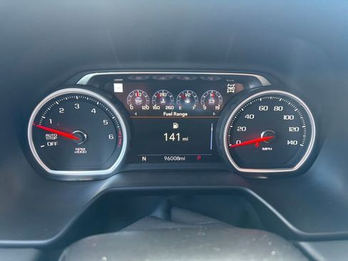 Used 2021 Chevrolet Tahoe Premier w/ Premium Package AWD/4WD image 15