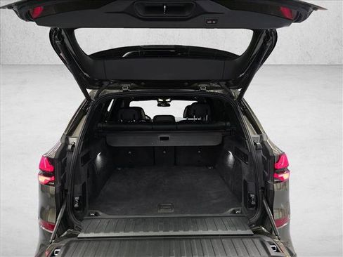 Used 2024 BMW X5 xDrive40i w/ Executive Package image 26