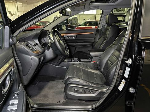 Used 2017 Honda CR-V Touring image 23