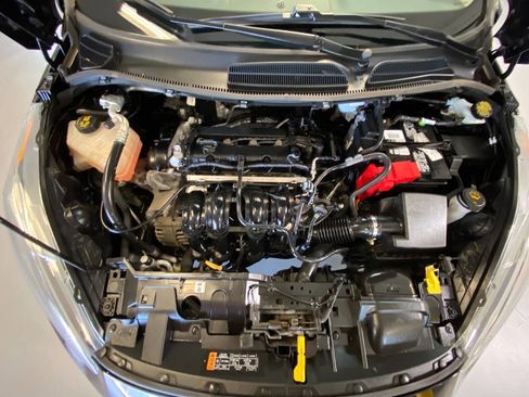 Used 2016 Ford Fiesta SE image 22