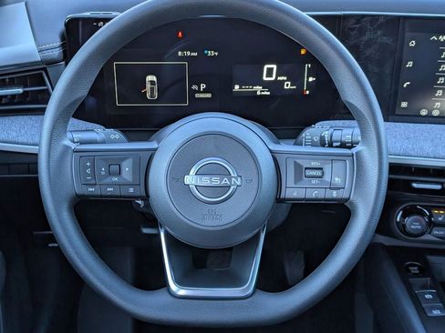 New 2026 Nissan Kicks SV FWD image 9