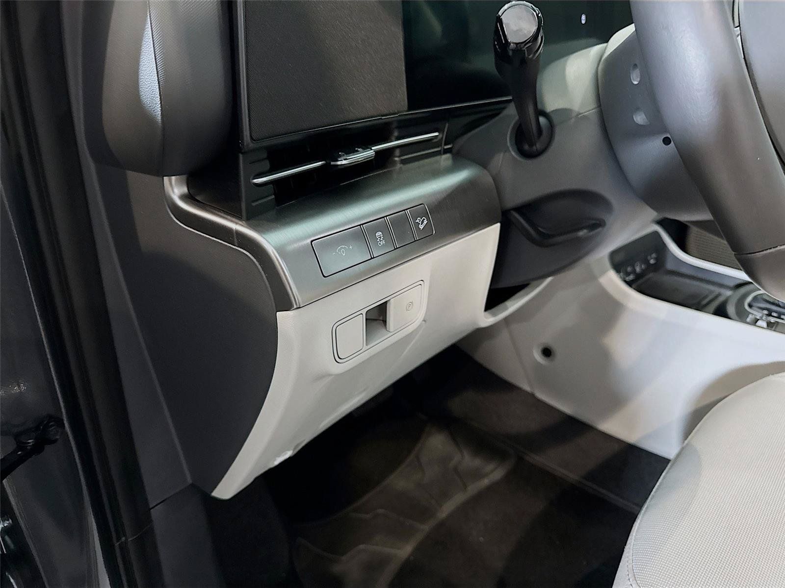 Used 2026 Hyundai Kona SEL Sport FWD image 7