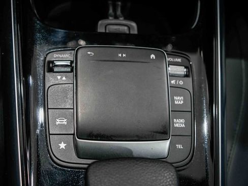 Used 2022 Mercedes-Benz GLA 250 image 23