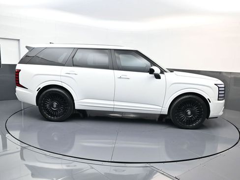 New 2026 Hyundai Palisade SE FWD image 2