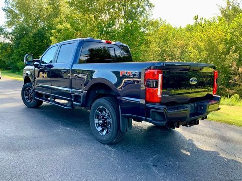 Used 2024 Ford F250 XL w/ STX Appearance Package AWD/4WD image 7