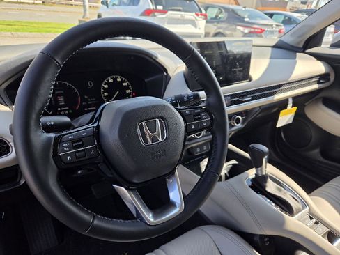 Used 2026 Honda HR-V EX-L image 7