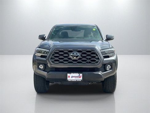 Used 2023 Toyota Tacoma TRD Off-Road w/ Black Out Package (TMS) image 2