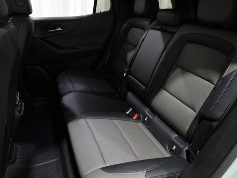 Certified 2026 Chevrolet Equinox LT w/ Convenience Package II image 18