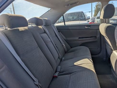 Used 2006 Toyota Camry image 18