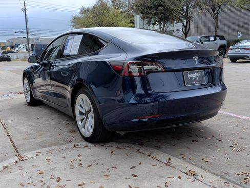Used 2023 Tesla Model 3 Standard Range image 8