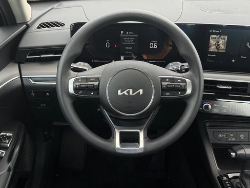 New 2026 Kia K5 LXS FWD image 13