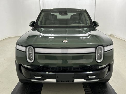 Used 2022 Rivian R1T Adventure image 8