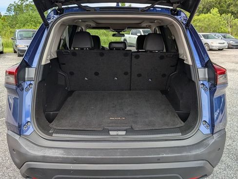 Used 2021 Nissan Rogue SV w/ Premium Package FWD image 31