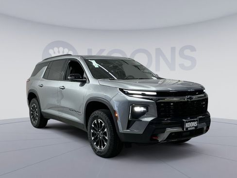 New 2026 Chevrolet Traverse Z71 w/ Driver Confidence Package image 18