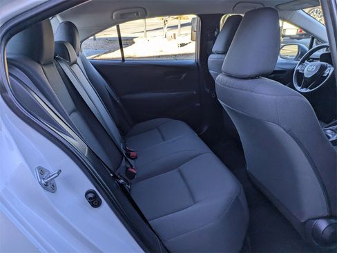 Used 2024 Toyota Corolla LE image 31