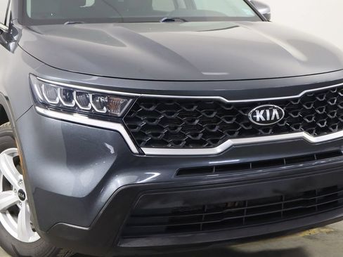 Used 2021 Kia Sorento LX FWD image 42