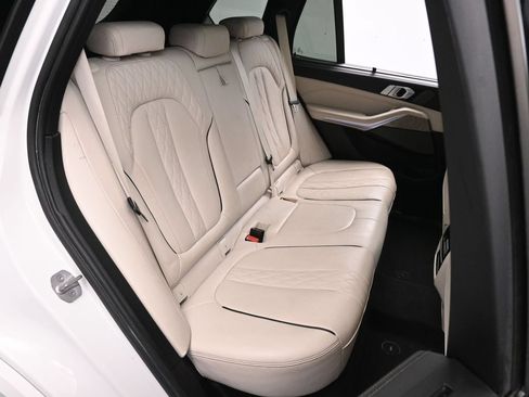 Used 2023 BMW X5 M50i w/ Executive Package AWD/4WD image 18