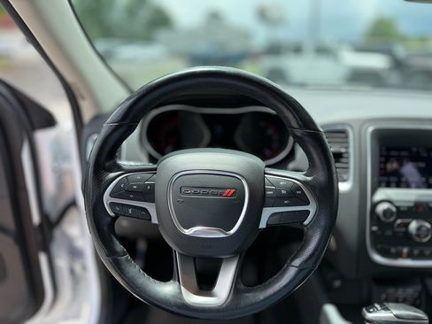 Used 2020 Dodge Durango SXT AWD/4WD image 32