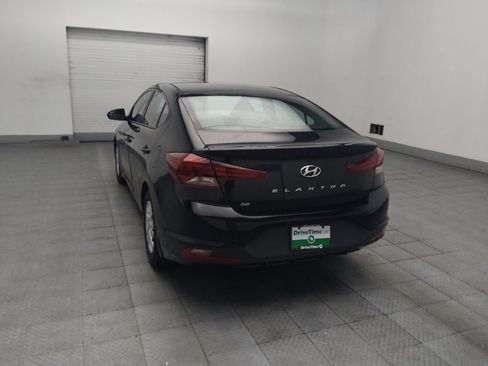 Used 2020 Hyundai Elantra SE FWD image 5
