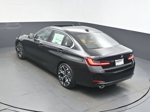 New 2026 BMW 330i Sedan w/ Convenience Package RWD image 33