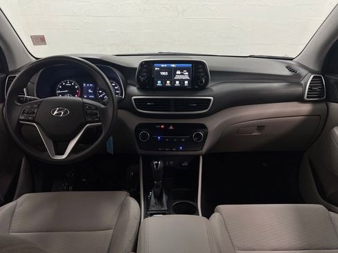 Used 2020 Hyundai Tucson SE image 13