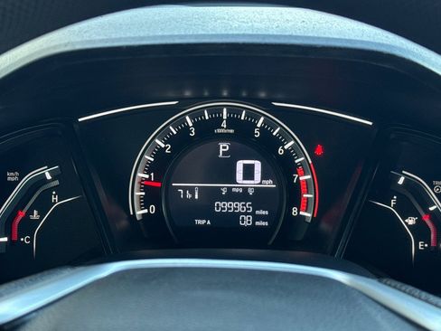 Certified 2018 Honda Civic LX image 22
