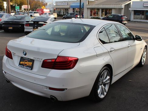 Used 2016 BMW 535i xDrive Sedan AWD/4WD image 32