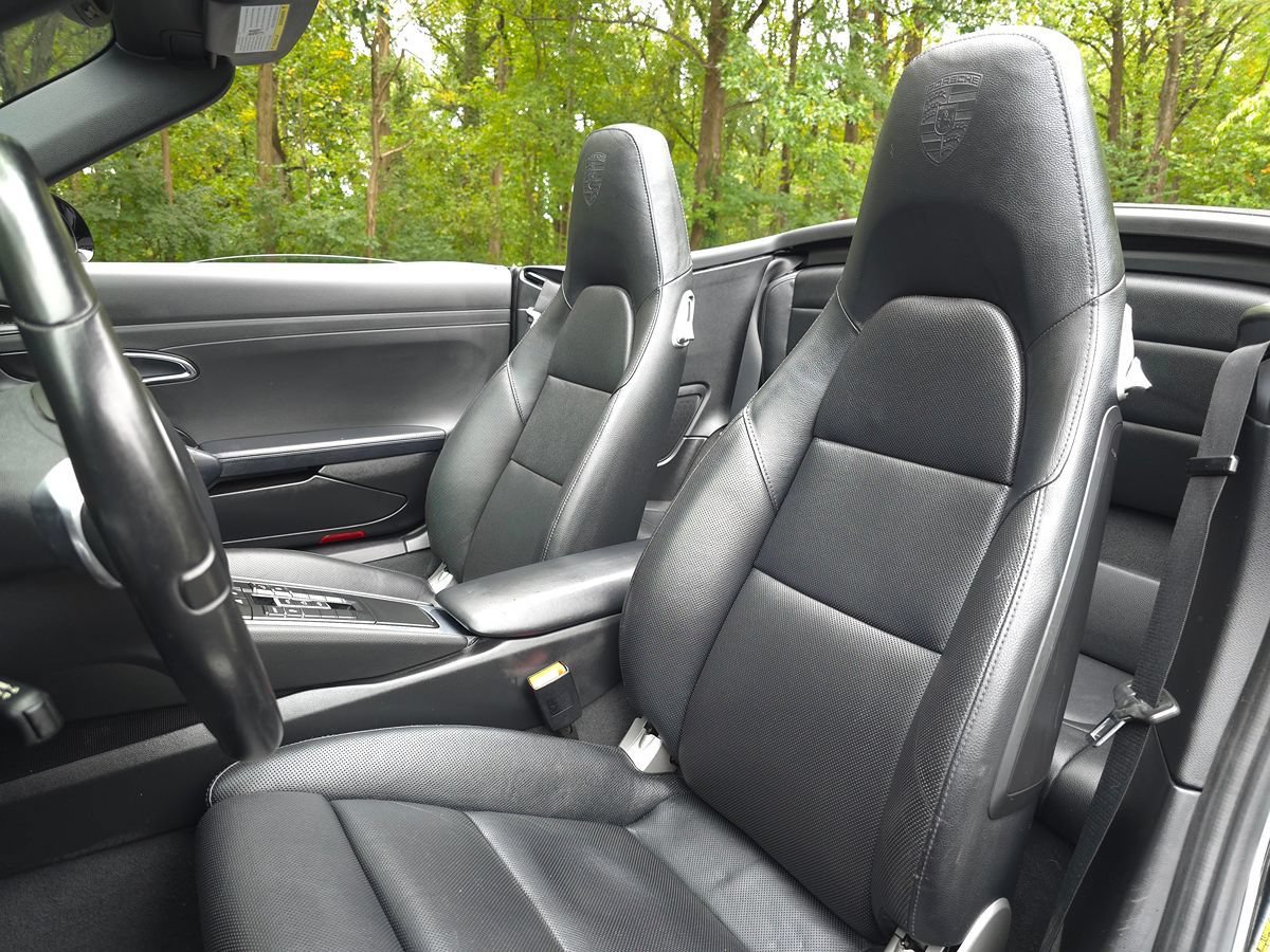 Used 2015 Porsche 911 Carrera RWD image 19