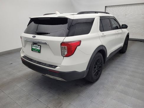 Used 2021 Ford Explorer XLT w/ Equipment Group 202A RWD image 9