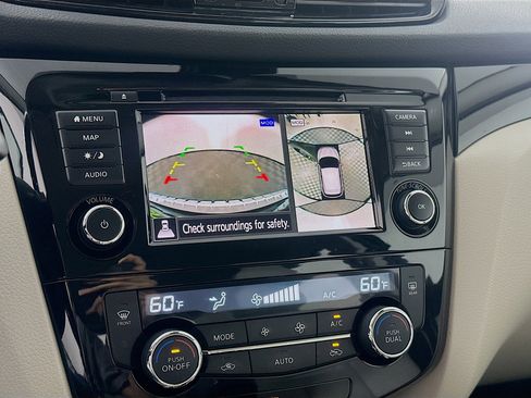 Used 2022 Nissan Rogue Sport SL image 22