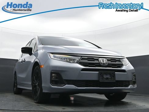 Used 2025 Honda Odyssey Sport-L image 30