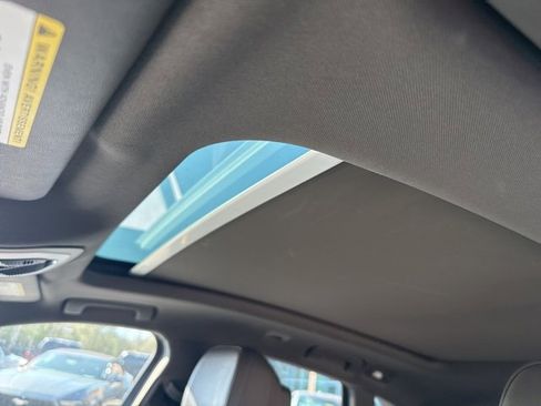 Used 2018 Porsche Macan image 12