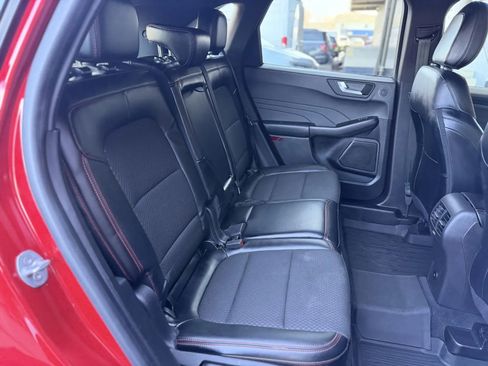 Used 2023 Ford Escape ST-Line Select w/ Tech Pack #2 image 18