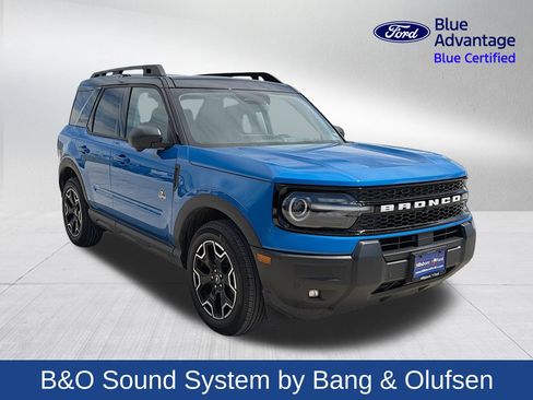 Certified 2025 Ford Bronco Sport Outer Banks w/ Outer Banks Tech Package+ AWD/4WD image 4